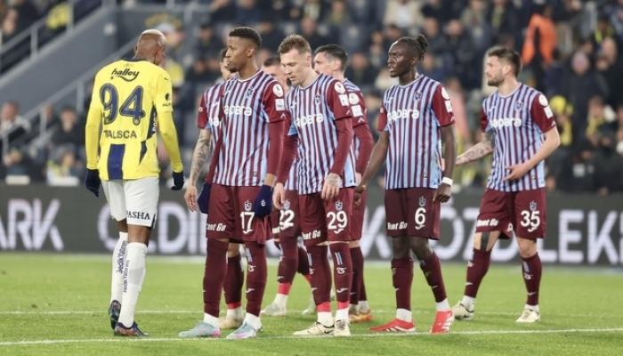 Son dakika Fenerbahçe Trabzonspor maçının saati değişti