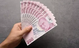 Emeklinin 3 Aylık Kesinleşen Zam Oranı Açıklandı: SSK ve Bağ-Kur Emeklisine Ocak 2026’da Yüzde 7,51 Zam