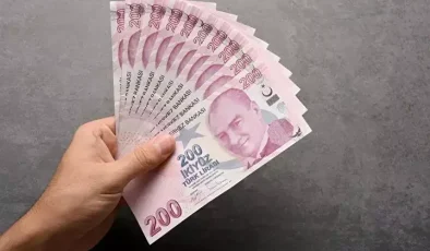 Emeklinin 3 Aylık Kesinleşen Zam Oranı Açıklandı: SSK ve Bağ-Kur Emeklisine Ocak 2026’da Yüzde 7,51 Zam