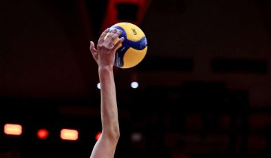 VakıfBank’tan Dangubic İçin Sakatlık Açıklaması! Sırp Yıldız Ameliyat Olacak